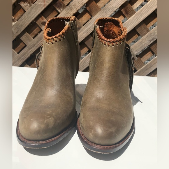 Ariat Western Cowboy Booties With Fringe Sz 7 - Picture 5 of 6